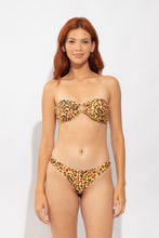 Charger l'image dans la galerie, Model Front: Rio De Sol Haut Top Yellow-Feline Mavi