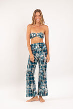 Charger l'image dans la galerie, Model Front: Rio De Sol Pantalon De Plage Azule Murana Pants