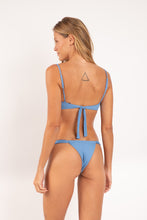 Charger l'image dans la galerie, Model Back: Rio De Sol Haut Top Solar-Celeste Zaya