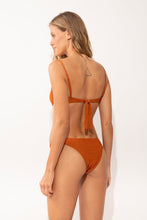 Charger l'image dans la galerie, Model Back: Rio De Sol Haut Top Ferrugo Juliette