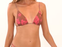 Charger et lire la vidéo dans la visionneuse de la Galerie, Video: Wednesday In Hawaii By Rio De Sol Haut Top Pua-Coco-Guava Ana