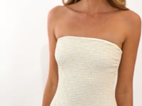 Charger et lire la vidéo dans la visionneuse de la Galerie, Video: Rio De Sol Une Pièce Brisa-Offwhite Tube-Op