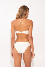 Charger l'image dans la galerie, Model Back: Rio De Sol Bas Bottom Junco-Offwhite Essential-Comfy