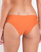 Charger l'image dans la galerie, Image 05: Rio De Sol Bas Bottom Ocre Madrid