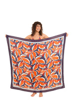 Charger l'image dans la galerie, Model Front: Rio De Sol Pareo Leaves Canga