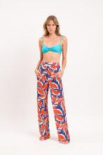 Charger l'image dans la galerie, Model Front: Rio De Sol Pantalon De Plage Leaves Wide Pants