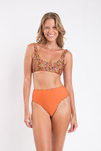 Charger l'image dans la galerie, Image 08: Rio De Sol Ensemble Set Bouquet Bliss Hotpants