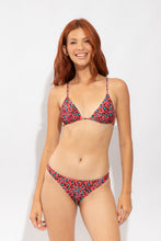 Charger l'image dans la galerie, Model Front: Rio De Sol Haut Top Coral-Feline Lia
