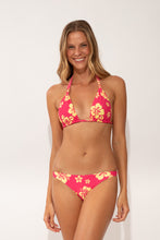 Charger l'image dans la galerie, Model Front: Wednesday In Hawaii By Rio De Sol Bas Bottom Pua-Guava Oahu
