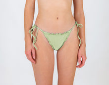 Charger l'image dans la galerie, Model Front: Rio De Sol Bas Bottom Oliva Frufru-Comfy
