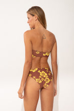 Charger l'image dans la galerie, Model Back: Wednesday In Hawaii By Rio De Sol Haut Top Pua-Coco-Lilikoi Lani
