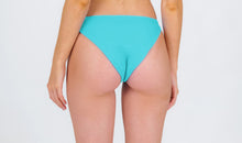 Charger l'image dans la galerie, Model Back: Rio De Sol Bas Bottom Breeze Essential-Comfy
