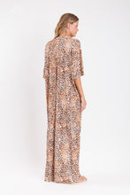 Charger l'image dans la galerie, Model Back: Rio De Sol Vêtement De Plage Leopard Long Dress
