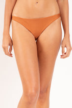 Charger l'image dans la galerie, Gallery: Rio De Sol Bas Bottom Shimmer-Nocciola Leblon
