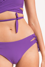 Charger l'image dans la galerie, Image 10: Rio De Sol Ensemble Set Amuleto Kate Madrid
