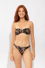 Charger l'image dans la galerie, Model Front: Rio De Sol Bas Bottom Flora Nice
