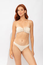 Charger l'image dans la galerie, Model Front: Rio De Sol Bas Bottom Solar-Off Essential
