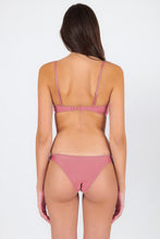 Charger l'image dans la galerie, Model Back: Rio De Sol Haut Top Shimmer-Confetti Bandeau-Knot
