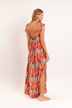 Charger l'image dans la galerie, Model Back: Rio De Sol Vêtement De Plage Sea-Bloom Long Dress Chiara
