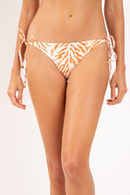 Charger l'image dans la galerie, Gallery: Rio De Sol Bas Bottom Sahari Cheeky-Micro

