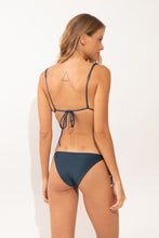 Charger l'image dans la galerie, Model Back: Rio De Sol Bas Bottom Shimmer-Shark Ibiza-Comfy-Gold
