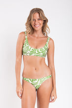 Charger l'image dans la galerie, Model Front: Rio De Sol Ensemble Set Flow Bliss Mia
