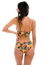 Charger l'image dans la galerie, Model Back: Rio De Sol Haut Top Lis Tri-Tank
