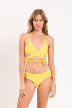 Charger l&#39;image dans la galerie, Model Front: Rio De Sol Bas Bottom Amarelo Madrid
