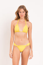 Charger l&#39;image dans la galerie, Model Front: Rio De Sol Bas Bottom Amarelo Mel
