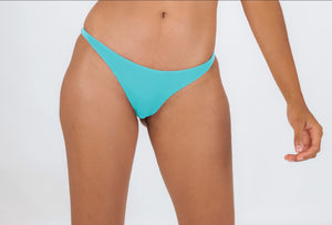 Model Front: Rio De Sol Bas Bottom Breeze Leblon-Fio
