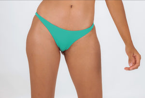 Model Front: Rio De Sol Bas Bottom Opal Leblon-Fio
