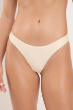 Charger l&#39;image dans la galerie, Gallery: Rio De Sol Bas Bottom Touch-Natural Essential
