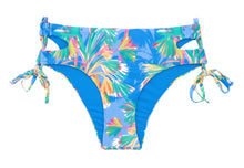 Charger l&#39;image dans la galerie, Product Front: Rio De Sol Bas Bottom Treetop Madrid
