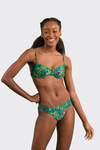 Model Front: Rio De Sol Bas Bottom Wilds Nice