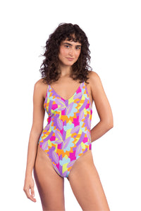 Model Front: Rio De Sol Une Pièce Dreams Hype