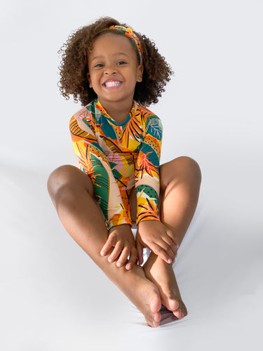 Model Front: Rio De Sol T-Shirt El-Arco Rash-Guard Kids