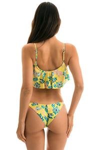 Model Back: Rio De Sol Ensemble Florescer Babado