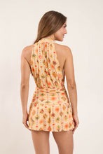 Charger l&#39;image dans la galerie, Model Back: Rio De Sol Mini Dress Mosaico Low Cut Dress
