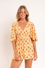 Charger l&#39;image dans la galerie, Model Front: Rio De Sol Mini Dress Mosaico Mini Dress
