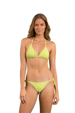 Charger l&#39;image dans la galerie, Model Front: Rio De Sol Ensemble Set Bora-Citrus Tri-Inv Lacinho
