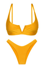 Charger l&#39;image dans la galerie, Product Front: Rio De Sol Ensemble Set Eden-Pequi Bra-V High-Leg
