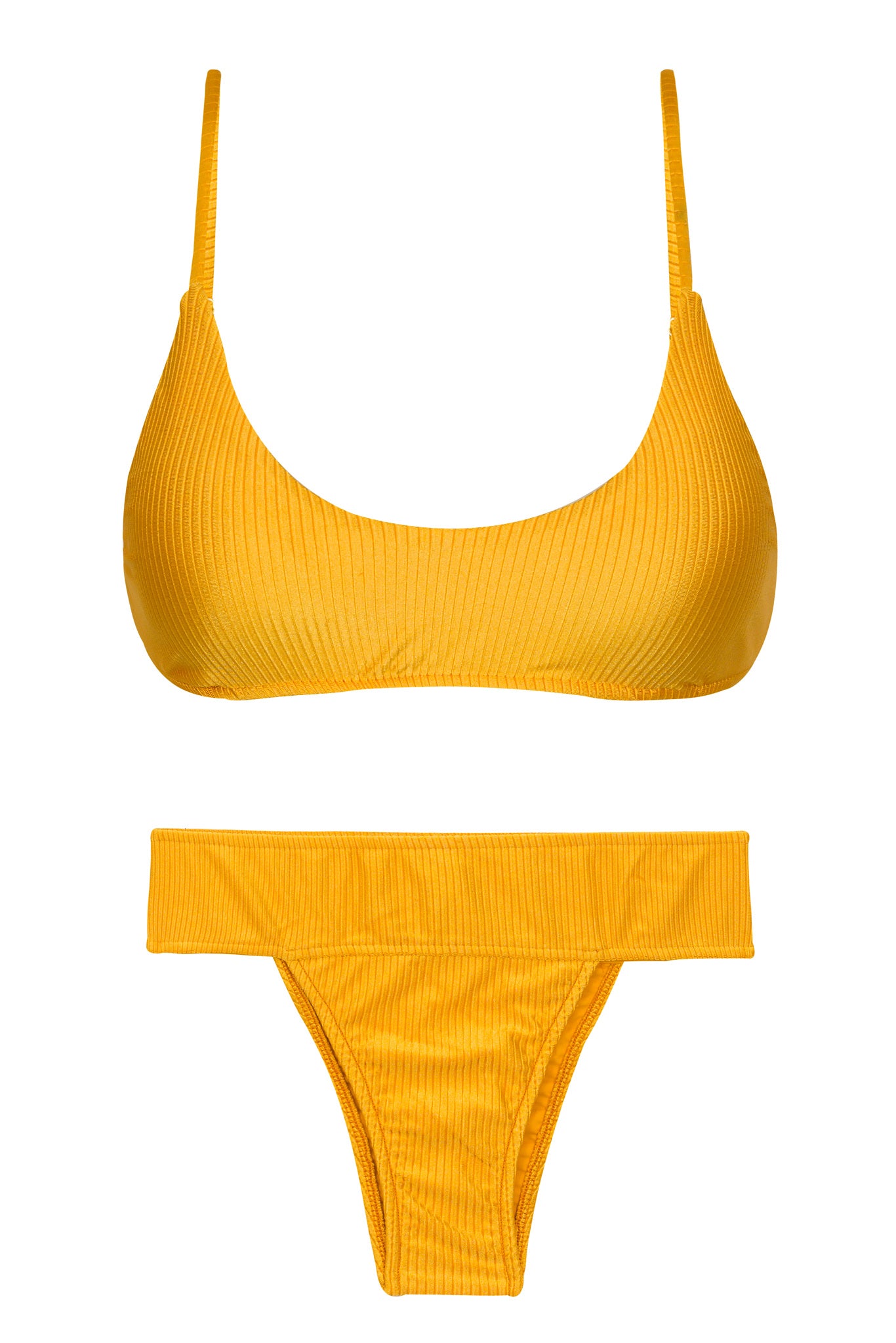 Product Front: Rio De Sol Ensemble Set Eden-Pequi Bralette Rio-Cos
