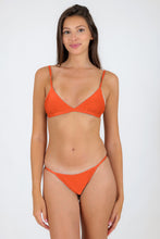 Charger l&#39;image dans la galerie, Model Front: Rio De Sol Ensemble Set Paprica Tri-Fixo California
