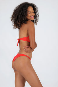 Image 04: Rio De Sol Ensemble Set Rouge Twist Leblon