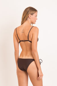 Model Back: Rio De Sol Ensemble Set Shimmer-Coffee Tri-Fixo Ibiza-Comfy