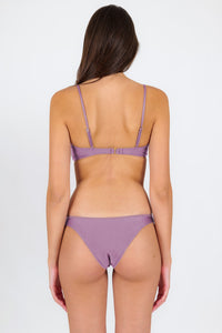 Model Back: Rio De Sol Ensemble Set Shimmer-Harmonia Bandeau-Knot Essential