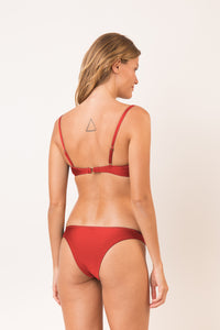 Model Back: Rio De Sol Ensemble Set Shimmer-Liquor Bandeau-Joy Essential