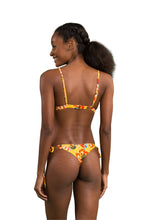 Charger l&#39;image dans la galerie, Model Back: Rio De Sol Ensemble Set Stories Tri-Fixo Cheeky-Micro
