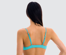 Charger l&#39;image dans la galerie, Model Back: Rio De Sol Haut Top Breeze Mila

