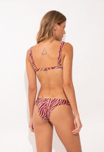 Charger l&#39;image dans la galerie, Model Back: Rio De Sol Haut Top Dune Hera
